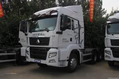中国重汽 SITRAK C7H重卡 440马力 6X4 牵引车(ZZ4256V324MD1B)