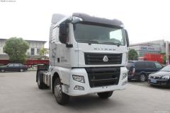 中国重汽 SITRAK C7H重卡 320马力 4X2 牵引车(ZZ4186N361HD1B)