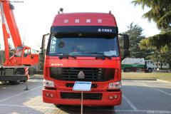 中国重汽 HOWO重卡 300马力 6X4 牵引车(精英版 HW76)(变速器HW20716A)(ZZ4257M3247C)