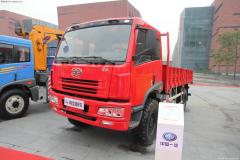 解放 悍威(J5M)重卡 180马力 4X4 排半栏板载货车(CA2120P7K2T5A70E3)