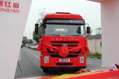 红岩 杰狮M100重卡 380马力 6X4 LNG牵引车(CQ4256HTG384T)