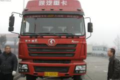 陕汽 德龙F3000重卡 380马力 6X4 LNG牵引车(SX4257NT384TL)