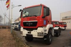 曼(MAN) TGS33系列重卡 540马力 6X6 消防车(底盘)(型号33.540)