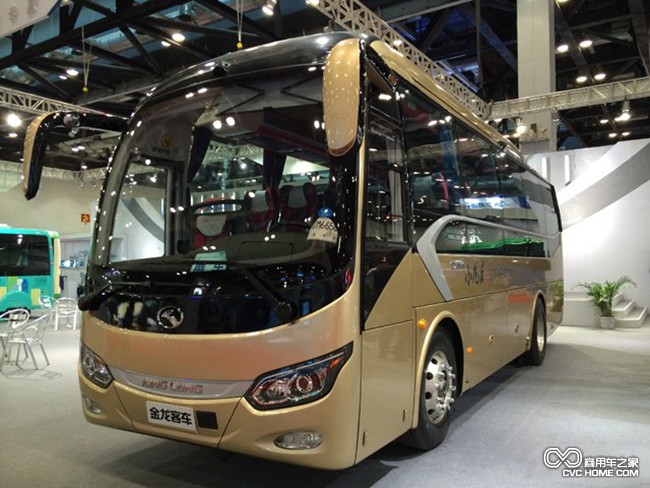小龙威XMQ6901AY获“最佳公路客车奖” 商用车之家