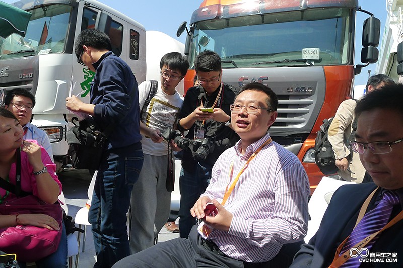 联合卡车营销服务有限公司副总经理沈扬波 联合卡车