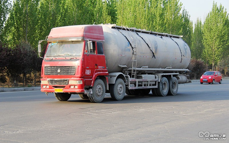 油罐车 商用车