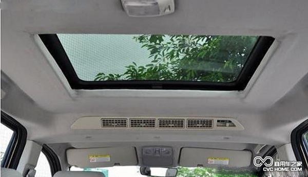  金欧诺还将增添在微面车型中的独有配置——天窗