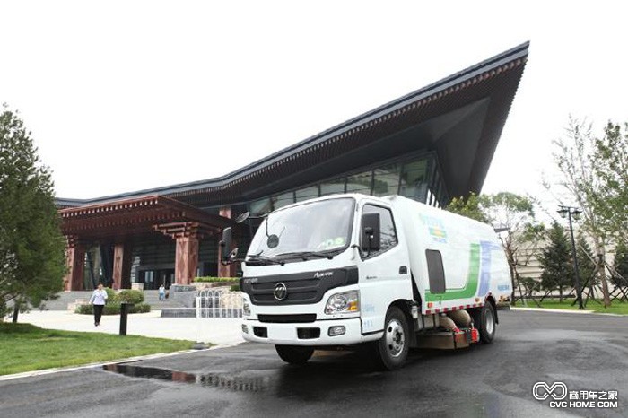 欧马可真空吸尘车