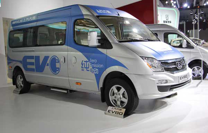 EV80纯电轻客参展车型外观