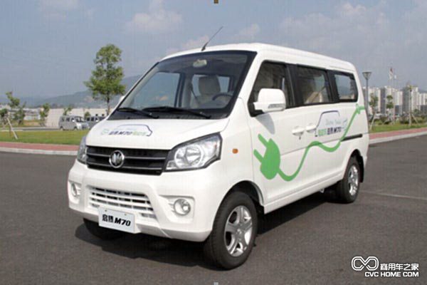 福汽启腾m70上市一年销量突破1万辆