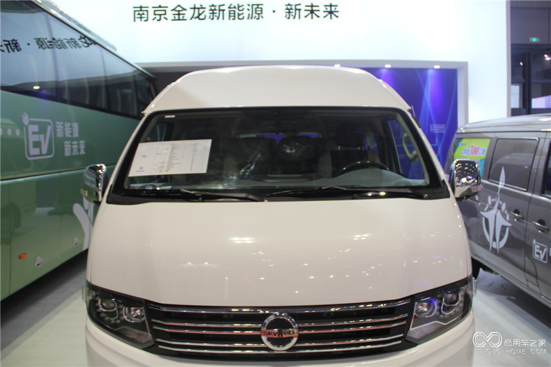 2015上海车展 南京金龙6米客车