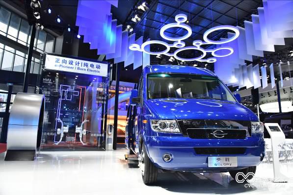 长江汽车全球战略发布 纯电动精品上海车展亮相