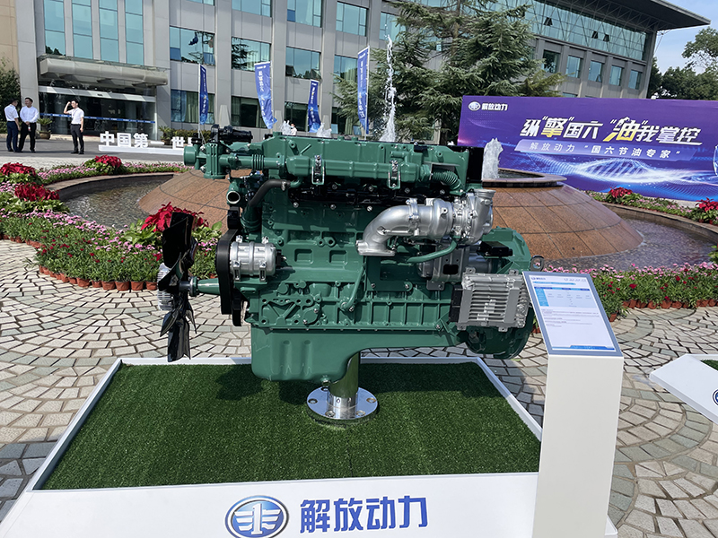 解放动力 铂威 CA6DK-E6系列柴油机
